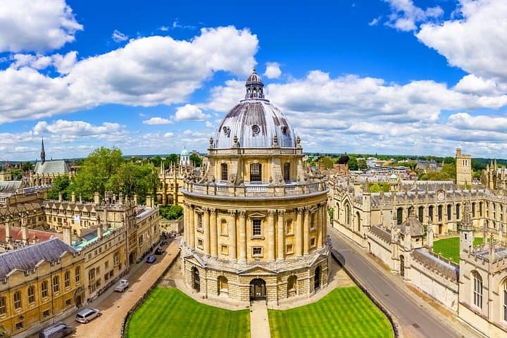 One-Day Oxford & Cambridge Historic Colleges Tour from London photo 1