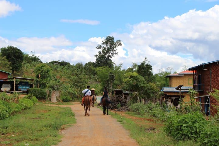 Full-Day Horseback Adventure in the Shan Hills & Inle Lake Villages photo 2