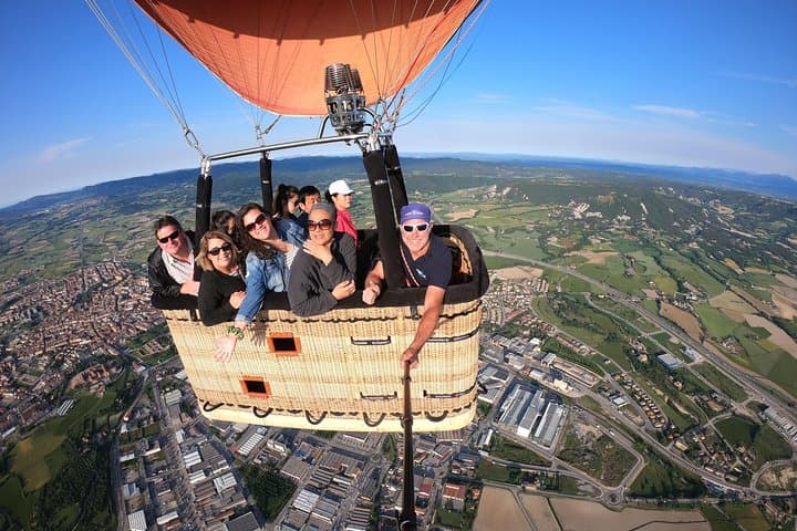Hot Air Balloon Over Vic Valley with Cava, Photos & Breakfast photo 5