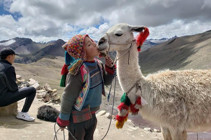 7 Colors Mountain (Vinicunca) Day Trek: Rainbow Mountain Tour from Cusco photo 2