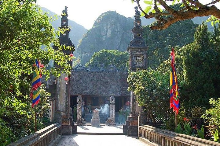 Hoa Lu, Trang An & Mua Cave: Full-Day Private Tour in Ninh Binh photo 5