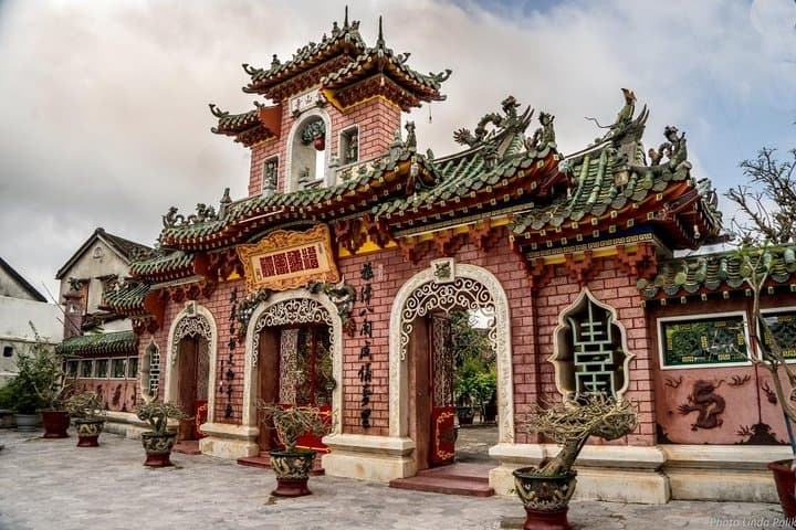 Luxury Tailormade Indochina: Vietnam, Laos & Cambodia in 12 Days photo 3
