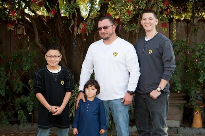 Private Photo Session in Salinas with Local Photographer — 30-Minute Session photo 2