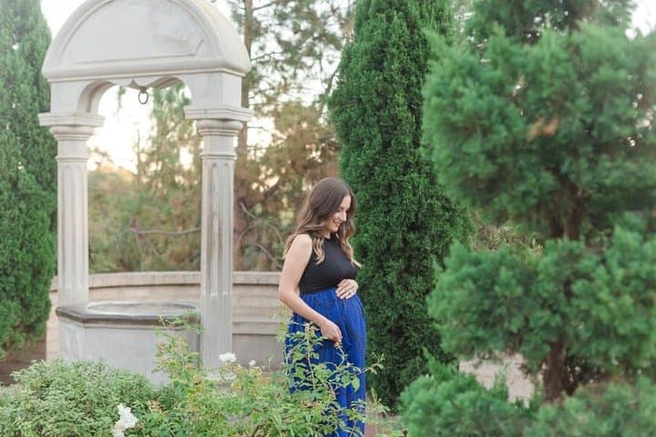 San Diego Vacation Photographer: Private 30-Minute Photo Session for Families, Couples & Solo Travelers photo 4