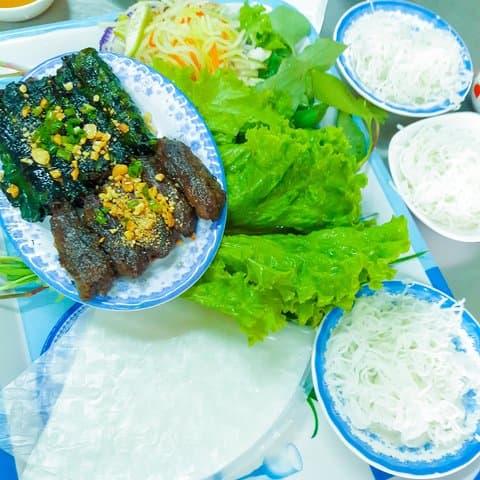 Ho Chi Minh City Night Street Food Walking Tour — Private Evening Taste of Saigon photo 6