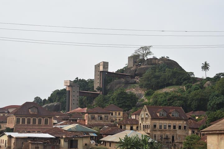 Climb Olumo Rock: Abeokuta Day Tour to Viewpoints, Museum & Adire Market