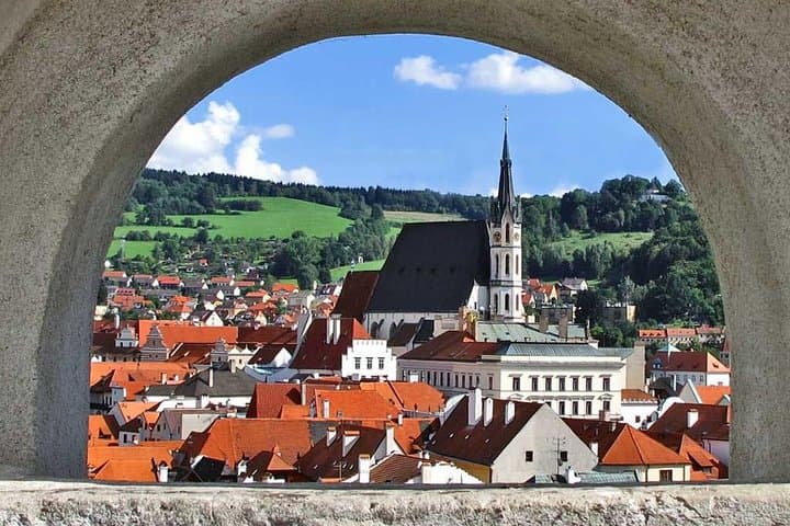 Prague to Vienna Private Transfer with Cesky Krumlov Stopover photo 3