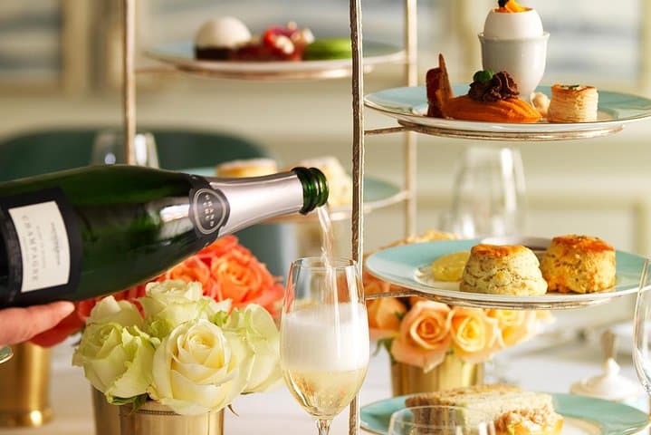 Kensington Palace VIP Garden Tour and Royal High Tea Experience photo 4