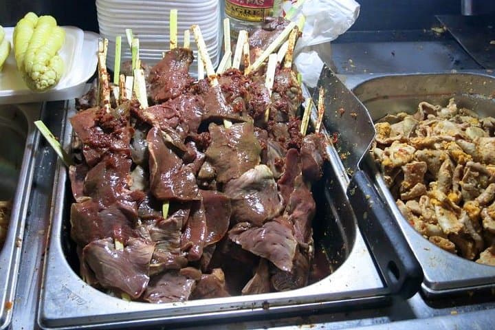 Lima Street Food & Peruvian Food History: Private Market Tour in Surquillo and Barranco photo 3