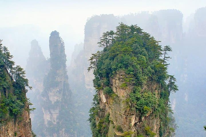 Zhangjiajie Avatar & Tianmen Mountain: Private 3-Day Tour to Yuanjiajie and Glass Skywalk photo 2