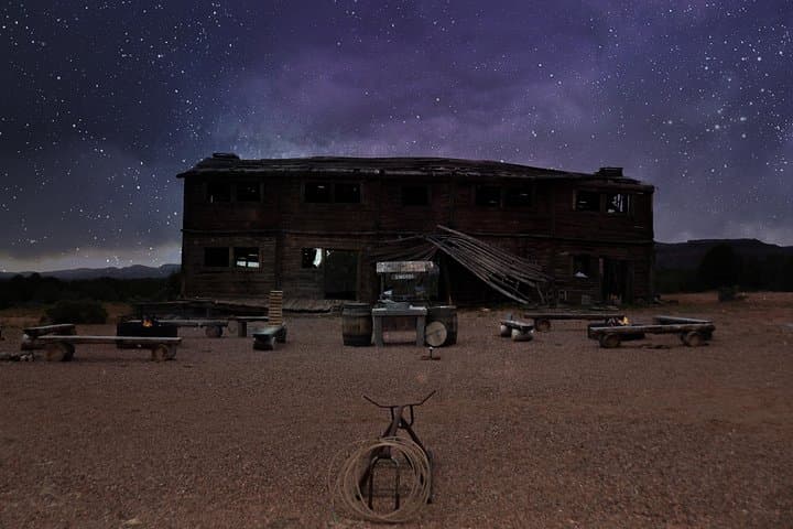 Kanab Campfire S'mores and Stargazing at the Old Movie Fort photo 3