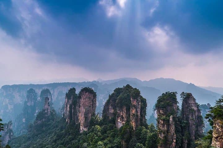 2-Day Zhangjiajie Highlights: Glass Bridge, Avatar Mountain & Tianmen Cave photo 4
