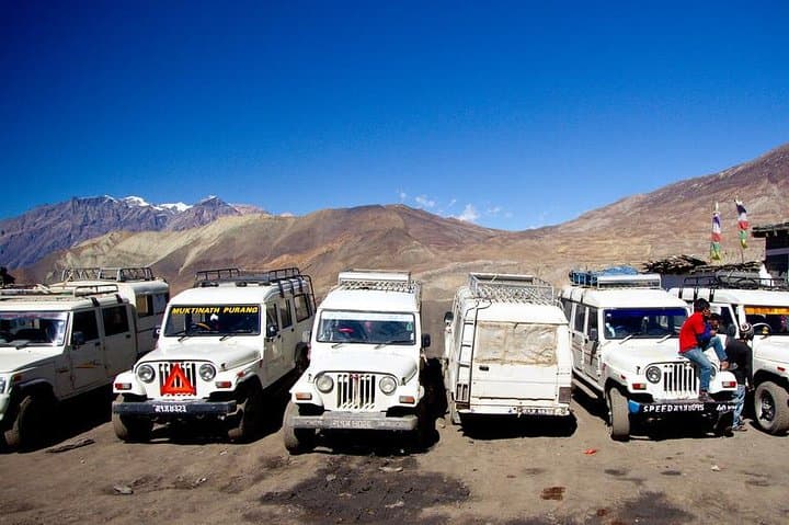 Jeep Road Trip to Upper Mustang: 13-Day Easy Overland Adventure to Lo Manthang