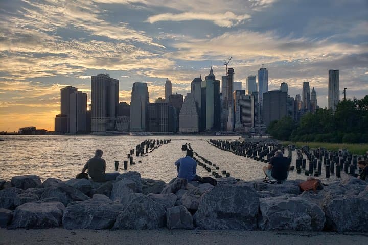 Private New York City Excursion: Custom 4-Hour Manhattan & Boroughs Tour photo 2
