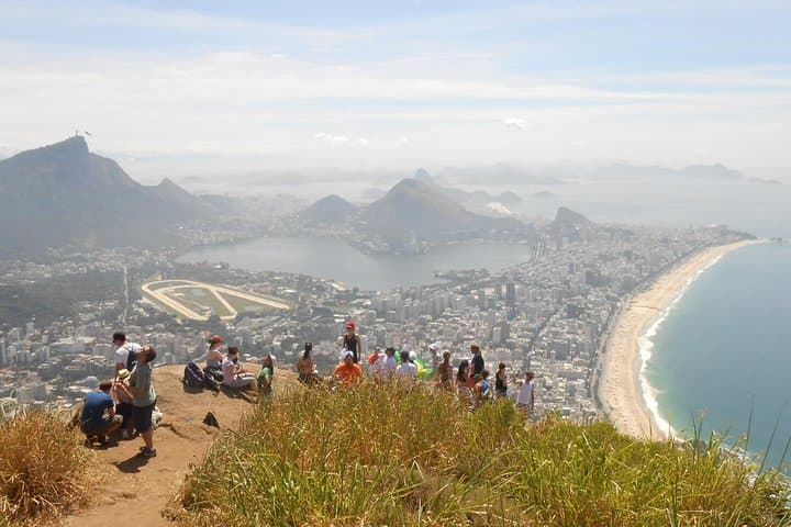 Dois Irmãos Hike and Vidigal Favela Tour — Two Brothers Hill Viewpoint in Rio photo 5