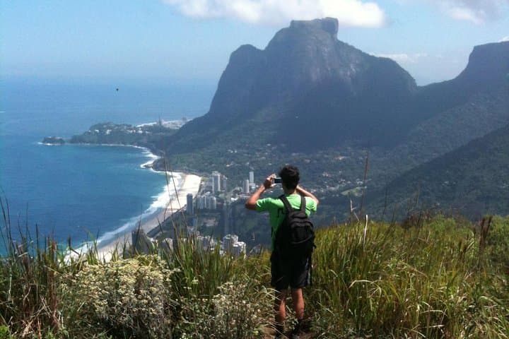 Dois Irmãos Hike and Vidigal Favela Tour — Two Brothers Hill Viewpoint in Rio photo 6
