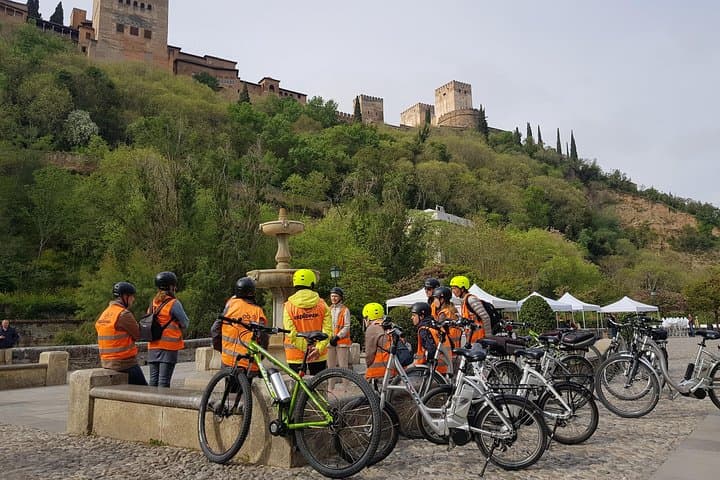 Albayzin & Sacromonte Electric Bike Tour — Sunset Alhambra Views in Granada