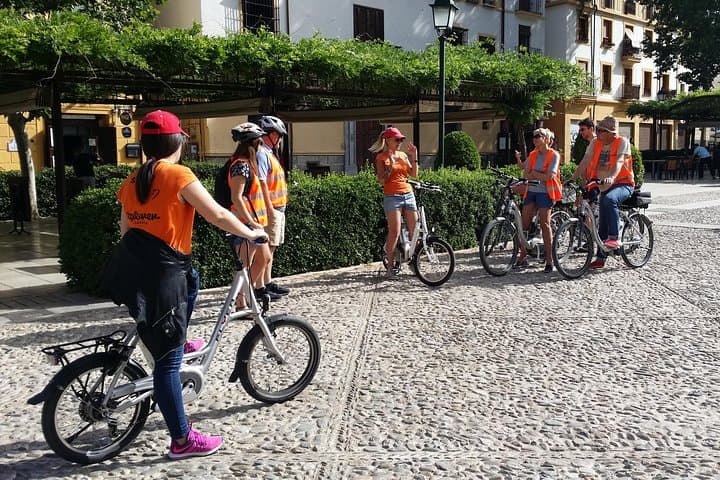 Albayzin & Sacromonte Electric Bike Tour — Sunset Alhambra Views in Granada photo 5