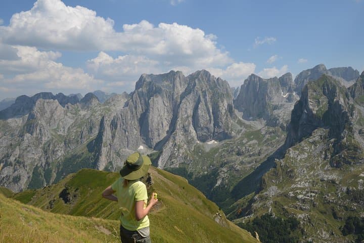 Prokletije Ridge Day Hike: Popadija, Talijanka & Volušnica from Gusinje
