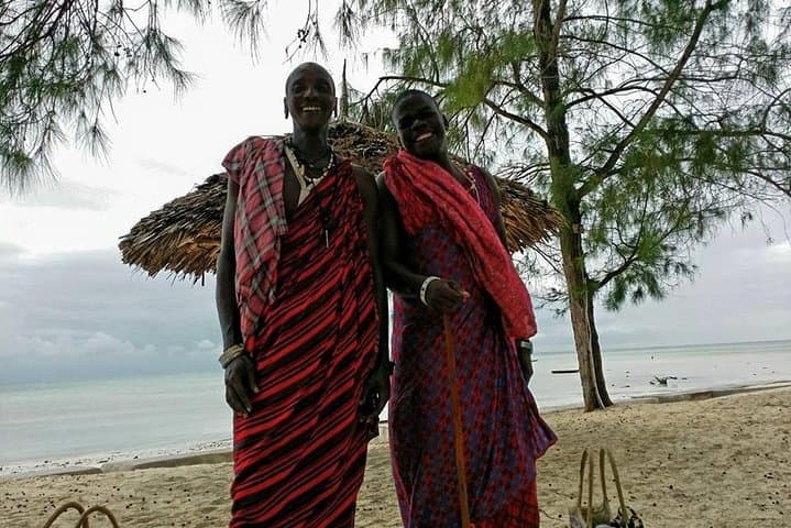 Village Tour Near Victoria Falls — Zimbabwe Cultural Experience photo 4