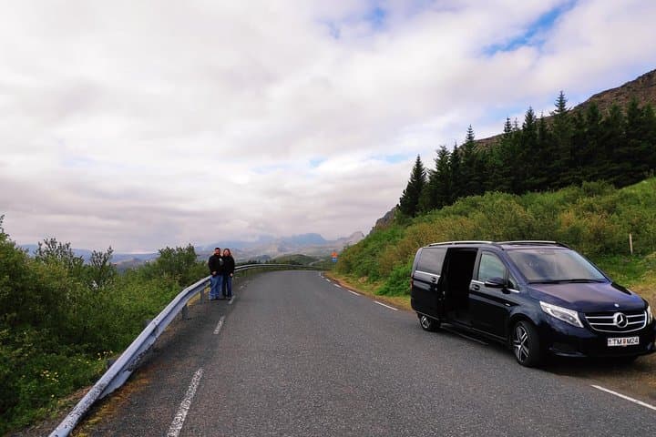 Golden Circle Private Tour from Reykjavík: Thingvellir, Geysir, Gullfoss & Kerid in a Luxury Mercedes photo 6