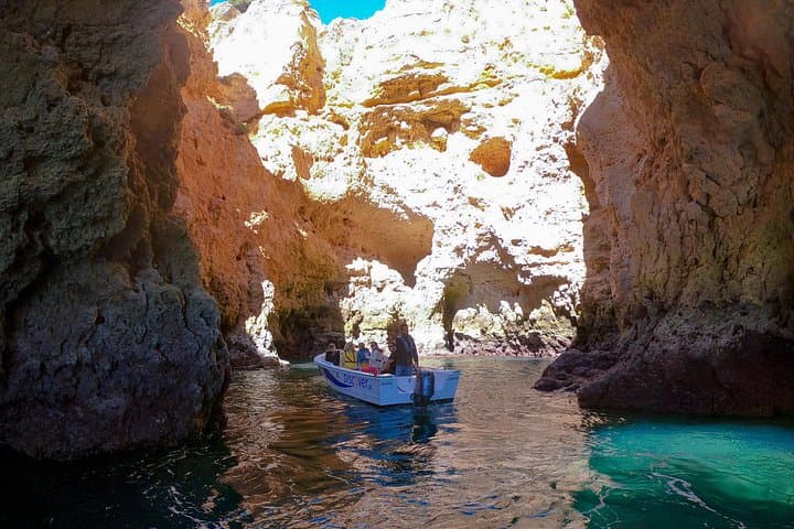 Ponta da Piedade Speedboat Cruise: Caves, Sea Stacks & Golden Beaches photo 3