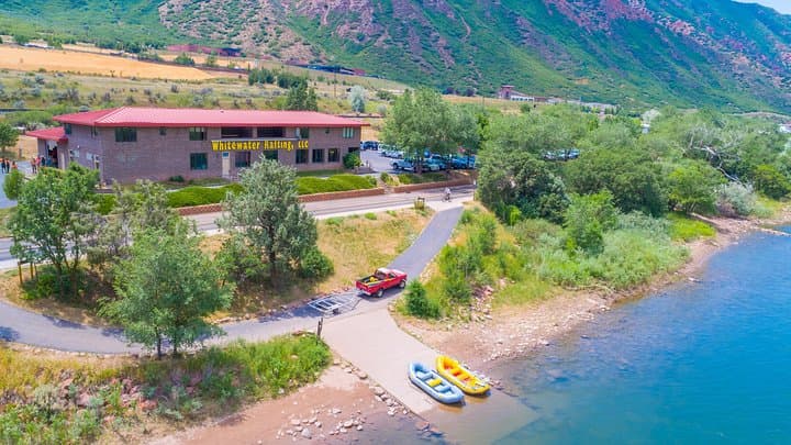 Whitewater in Glenwood Canyon: Half-Day Rafting on the Colorado River photo 2
