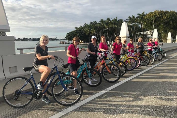 Cruise South Beach: Self-Guided Bicycle Rentals & Art Deco Discovery photo 6