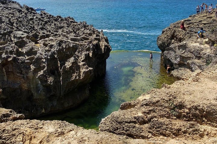 West Nusa Penida Tour: Kelingking, Broken Beach & Crystal Bay Day Trip photo 2