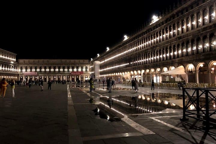 Venice at Sunset: Punta Sabbioni Aperitif Boat Tour and Night Walk photo 3
