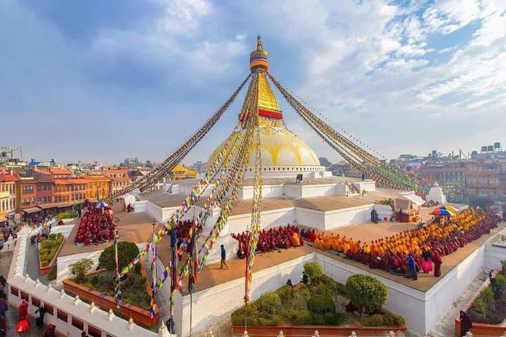 6 Nights 7 Days Nepal Tour — Kathmandu, Pokhara & Chitwan Adventure photo 1