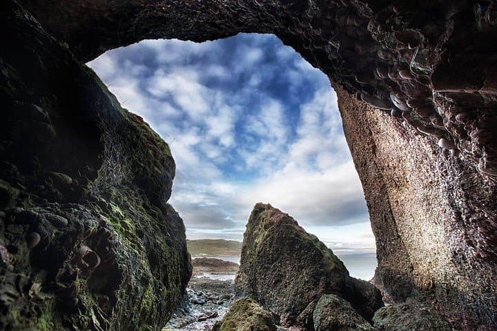 Game of Thrones Locations Tour: Westeros Sites & Giant's Causeway Day Trip from Belfast photo 4