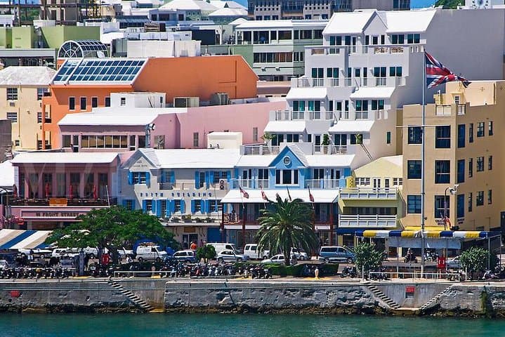 Bermuda Sights, Shopping & Pink Sand Beaches — Half-Day Bus Tour photo 3