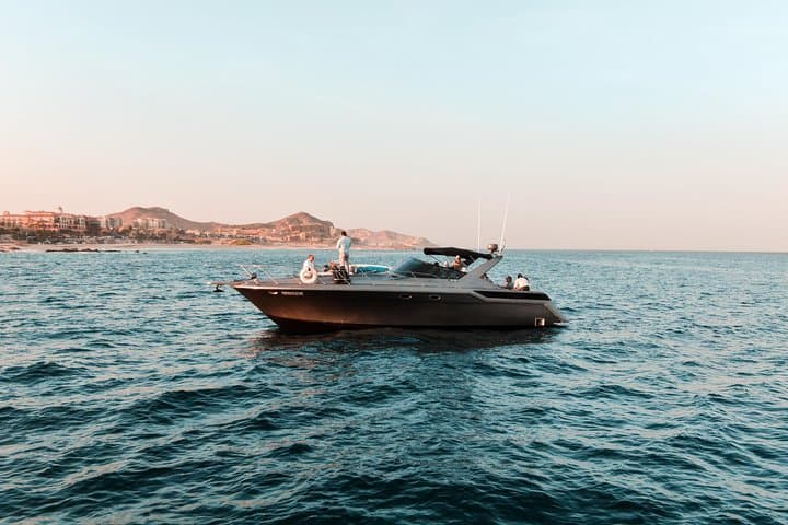 Private 4-Hour Yacht Cruise in Cabo San Lucas: Arch Views, Snorkel Stops & Open Bar photo 2