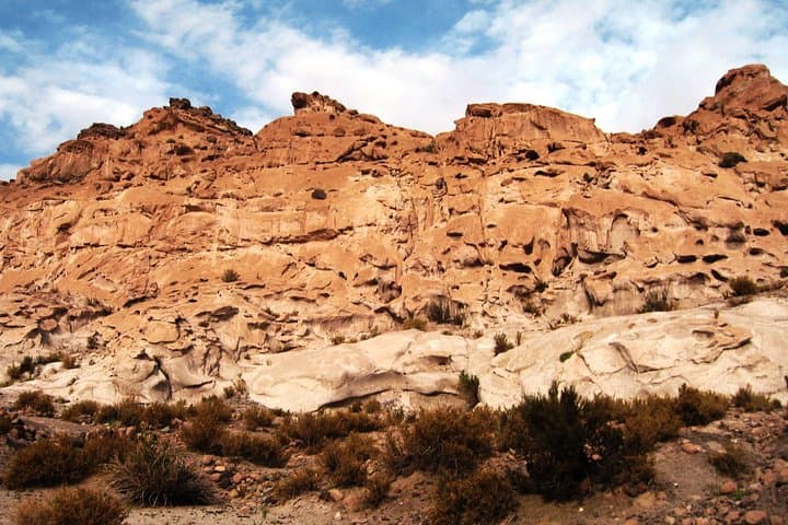 Rainbow Valley Tour from San Pedro de Atacama: Valle del Arcoiris & Yerbas Buenas photo 3