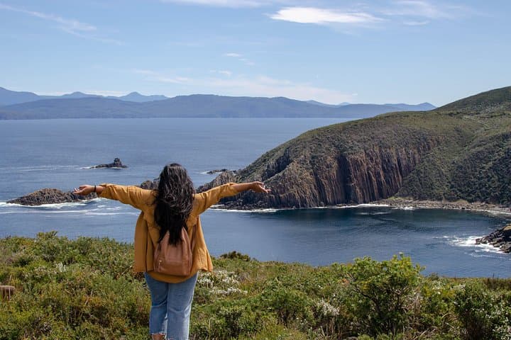 Bruny Island Day Tour from Hobart: Beaches, Oysters & Cape Views photo 3