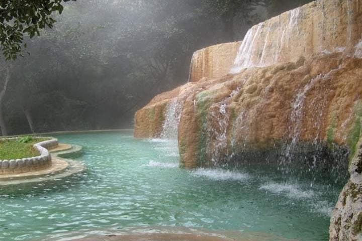 Tolantongo Hot Springs Day Trip from Mexico City: Caves, Pools & Zipline photo 4