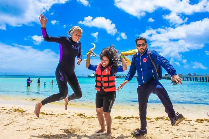 Green Island Day Trip from Cairns: Snorkel, Glass-Bottom Boat & Rainforest Walk photo 1