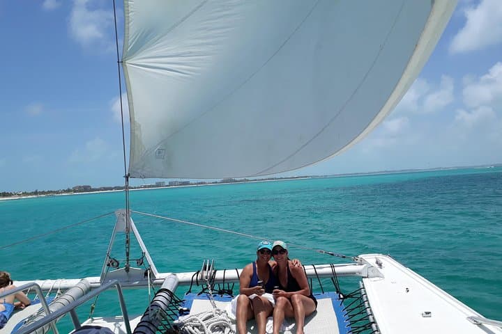 Grace Bay Private Catamaran: 7-Hour Sail, Snorkel & Beach BBQ in Providenciales photo 5