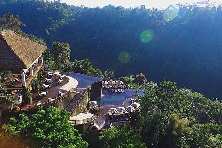 Hanging Gardens Ubud Day Tour — Private Transport, Spa & Pool Access