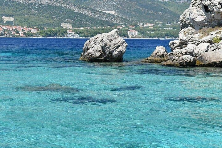 Stupe Island Water Taxi: 10‑Minute Transfer to Moro Beach, Korčula photo 3