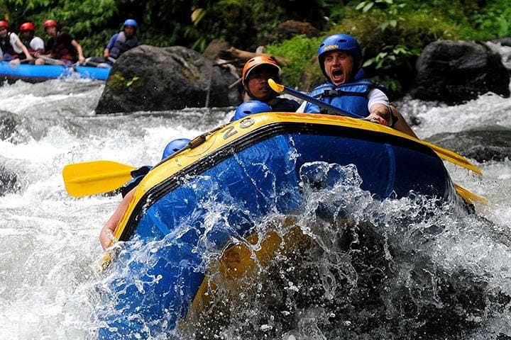 Bali Ayung River 10km Rafting with Lunch — Ubud Whitewater Adventure photo 5