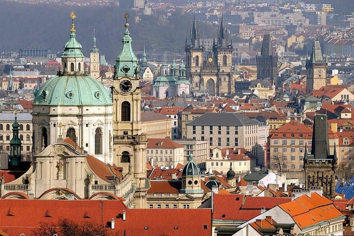 Prague in One Day by Car: Prague Castle, Charles Bridge & Old Town Highlights