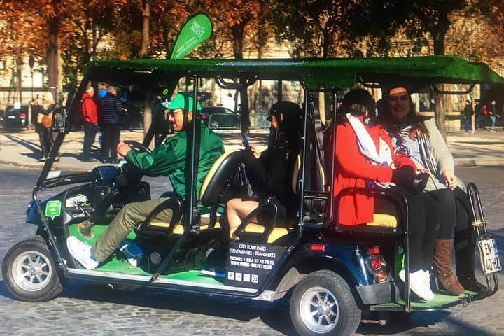 Discover Paris by Electric Golf Cart — 1-Hour Eco City Tour photo 2