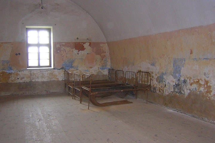 Terezin (Theresienstadt) Concentration Camp Day Tour from Prague — History, Sites & Visitor Tips photo 3