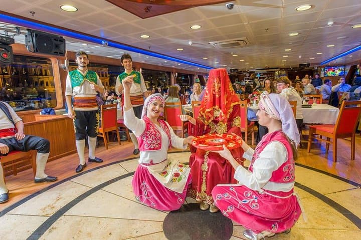 Bosphorus Dinner Cruise: Evening Sail Between Europe and Asia with Live Shows photo 5