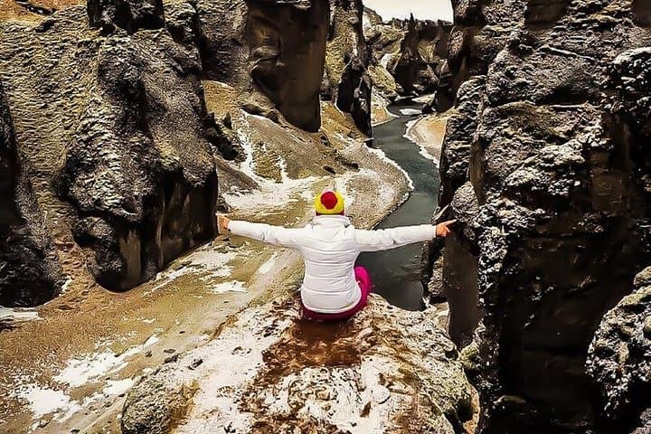 Private Photo Session at Vatnajökull Glacier — Iceland Photographer photo 3