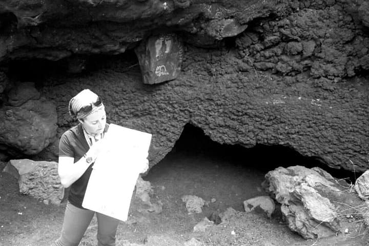 Exploring Grotta Serracozzo and Valle del Bove on Mount Etna: Cave Hike and Volcanic Valleys photo 4
