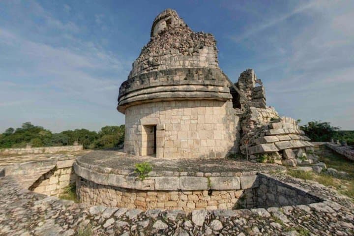 Private Chichén Itzá Tour from Cancún: Chichén Itzá, Ik Kil Cenote & Valladolid photo 2