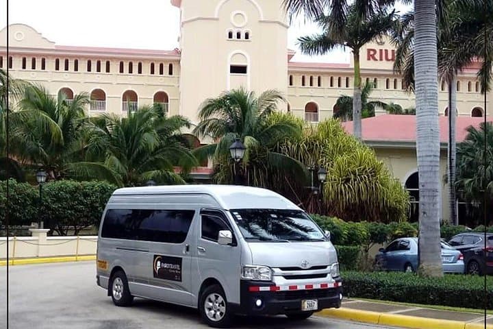 Monteverde to Manuel Antonio Shared Shuttle: Coastal Road Transfer with Scenic Stops photo 3
